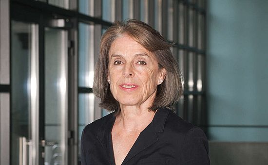 Prof. em. Dr. Anna Seelig